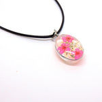 Load image into Gallery viewer, Dried Flower Clear Oval Pendant PU Leather Necklace Women Ginger Lyne - Pink
